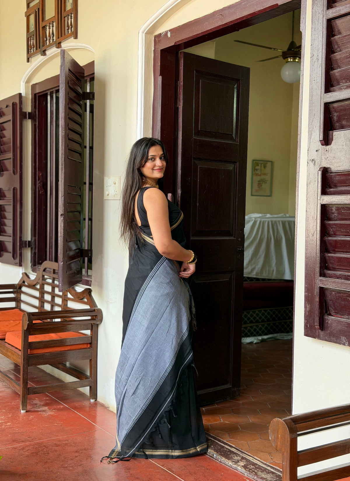 Inika -  Small Border Cotton Saree